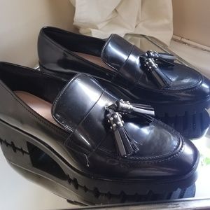 Zara Black Loafer with Studded Tassels Sz 9